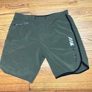 Men’s army green virus shorts linerless